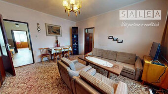 Rodinný dom v obci Dolný Lopašov o výmere 1709m2. - 7