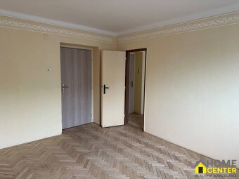 PREDAJ : 2 IZBOVÝ TEHLOVÝ BYT V KOMÁRNE - 7