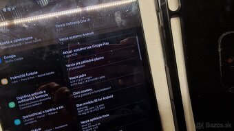 Tablet Samsung Galaxy S7 + obaly a pero - 7