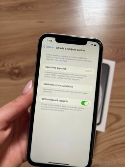 Iphone XR - 7
