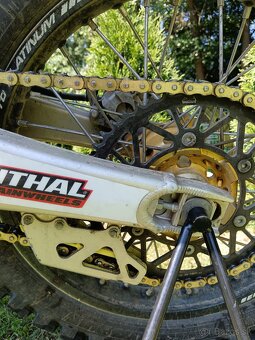 Suzuki rmz450 - 7
