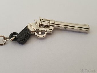 Kľúčenky v tvare pištole a revolvera - 7