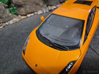 Prodám model 1:18 Lamborghini gallardo - 7