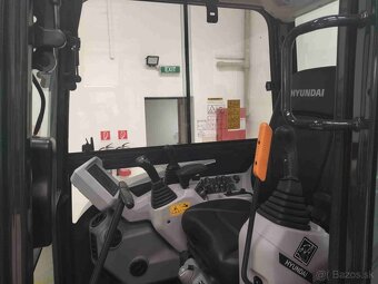3,8 t bager Hyundai HX35AZ s powert. - akciová cena - 7