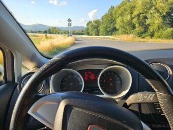 Seat Ibiza 1,2 TSI, 2011, benzín - 7