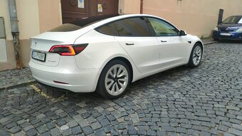 Tesla Model 3 Long Range Refresch Matrix - 7