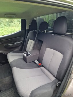 MITSUBISHI L200 2019 2.4D-ID 4X4 + UZÁVIERKA ZAD. DIF. - 7