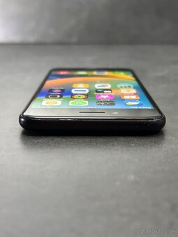 iPhone 8 64GB - 7