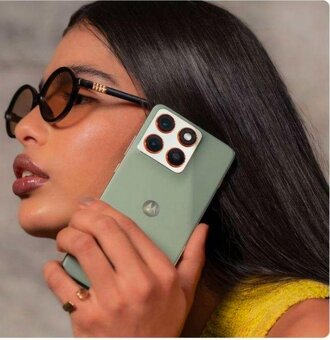 Nový nevybalený Motorola 70 edge 500€ - 7