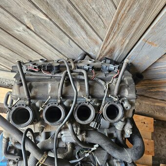 Motor kawasaki - 7