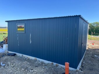 Plechová garáž 5×5 m – tmavý antracit (BTX 7016) - 7