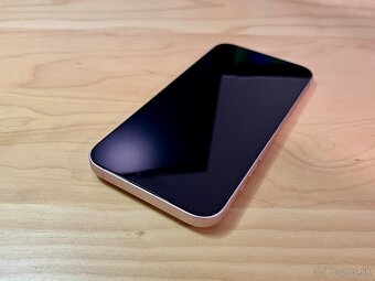 iPhone 15 Plus 128GB Pink - 7