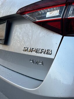 Škoda superb 4x4 2.0 TDi Laurin & Klement webasto - 7