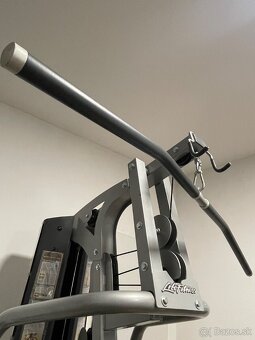 Lifefitness  posilovacia multi stanica - 7