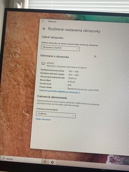 SAMSUNG 24" - 7