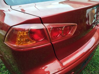 Mitsubishi lancer 2011 1.6 benzin - 7