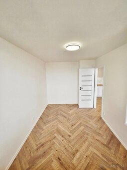 Moderne zrekonštruovaný 2+kk byt s pekným výhľadom - Zupkova - 7