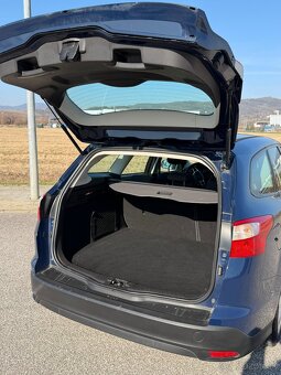 FORD Focus kombi/2011/1,6 Diesel - 7
