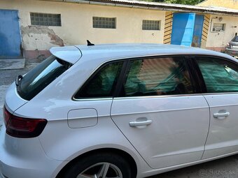 PREDAM HAVAROVANE AUTO ZNACKY AUDI A3 - 7