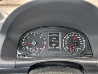 Volkswagen Touran 1.6 TDI (77 kW) – spoľahlivý rodinný MPV - 7