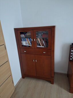Nábytok do obývacej izby (vhodný na chalupu) - 7