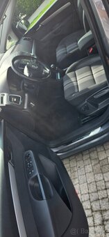 SHARAN 2.0TDI 125kW MATCH 7-miest XEN/PANO/ŤAŽNÉ - 7