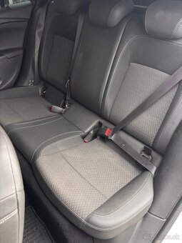 Predám Opel Astra 1,6 100kw r.2018 - 7