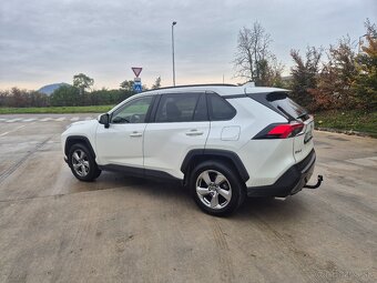 Toyota RAV4 2.0 Benzín 4x4 - 7