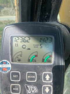 Predám JCB 210 - 7