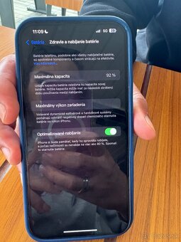 iPhone 14 plus 128gb modrý - 7
