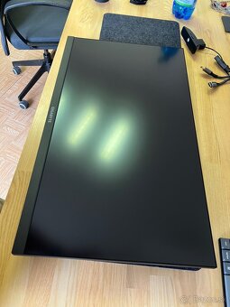 Predam 4K UHD 28palcovy herny monitor Gigabyte M28U - 7