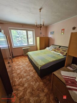 Rodinný dom s veľkou záhradou - 7