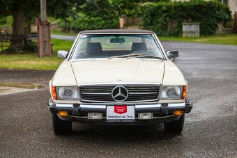 Mercedes-Benz SL 380 R107 - 7