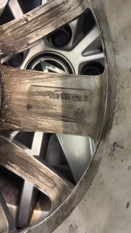 kolesá Volkswagen r15 - 7