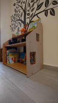 Montessori detská knižnica regál Domček - 7