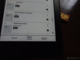 Predám elektronickú čítačku kníh-digitálnu zn.KINDLE - 7