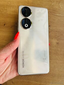 Honor 90 - 7