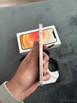 Apple iPhone 12 White 64GB - 7