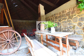 Na predaj: Gazdovský dom s dušou a históriou – ideálny na ch - 7