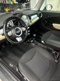 MINI COOPER D CLUBMAN - 7