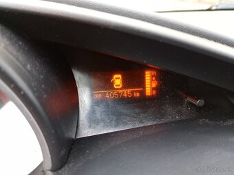 Vymením Toyota verso - 7