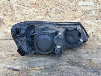 Predné halogénové svetlá Octavia 2 facelift - 7