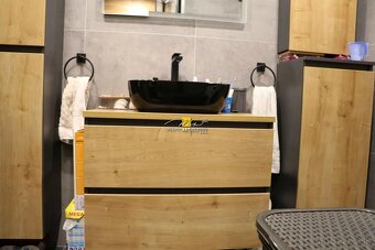 Len u nás.Predaj priestranného 3,5-izb.bytu s balkónom Zvole - 7