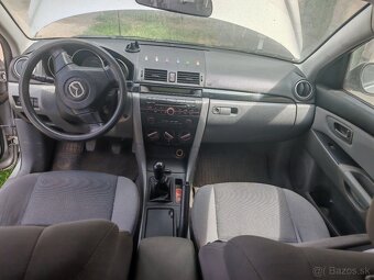 Mazda 3 - 7