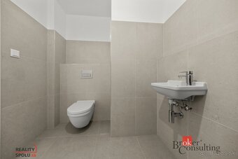 TOP PONUKA Na predaj 2-izbový byt v projekte Metropolis – v - 7