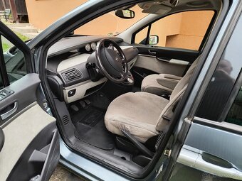 Peugeot 807 2,0 HDI - 7
