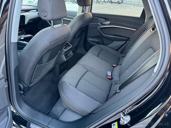 AUDI E-TRON 50 QUATTRO S-LINE SPORTBACK - 7