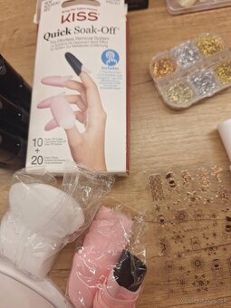 Sada na gelove nechty - 7