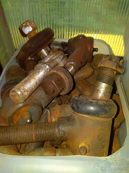 Diely na Renault 19 - 7