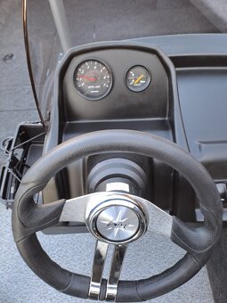MOTOROVÝ ČLN BREMA 450 V PRO.AKCIA - 7